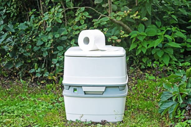 Affordable portable toilet rental in Charleston, MO