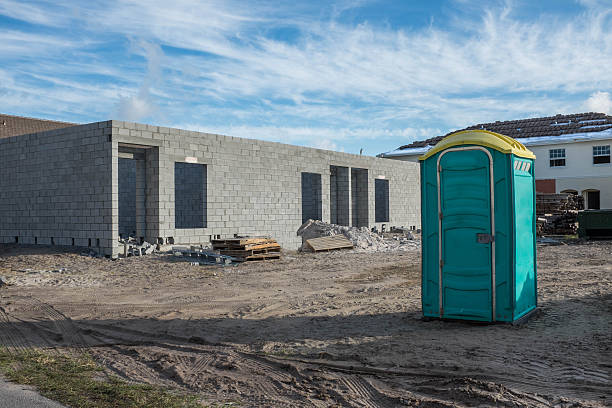 Best Porta potty delivery and setup  in Charleston, MO